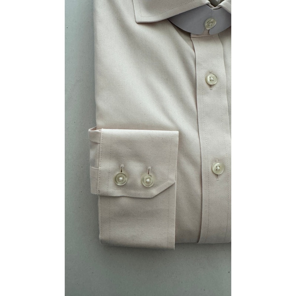 Charles Tyrwhitt Men's Light Peach Button-Down Shirt - Picture 5 of 10